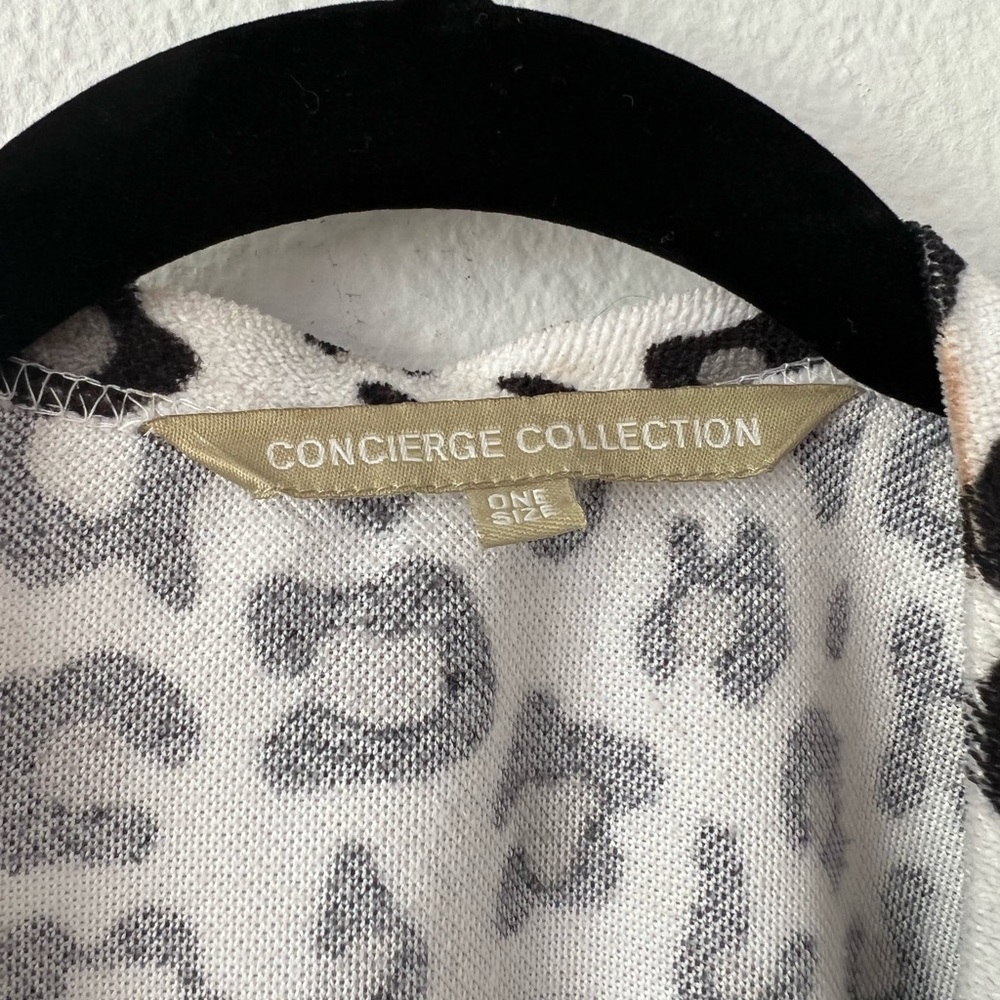 Concierge Collection Leopard Cardigan - Picture 6 of 7